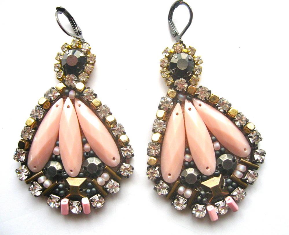 Peony Petals Beaded Earrings In Light Pink, Gunmetal And Brass